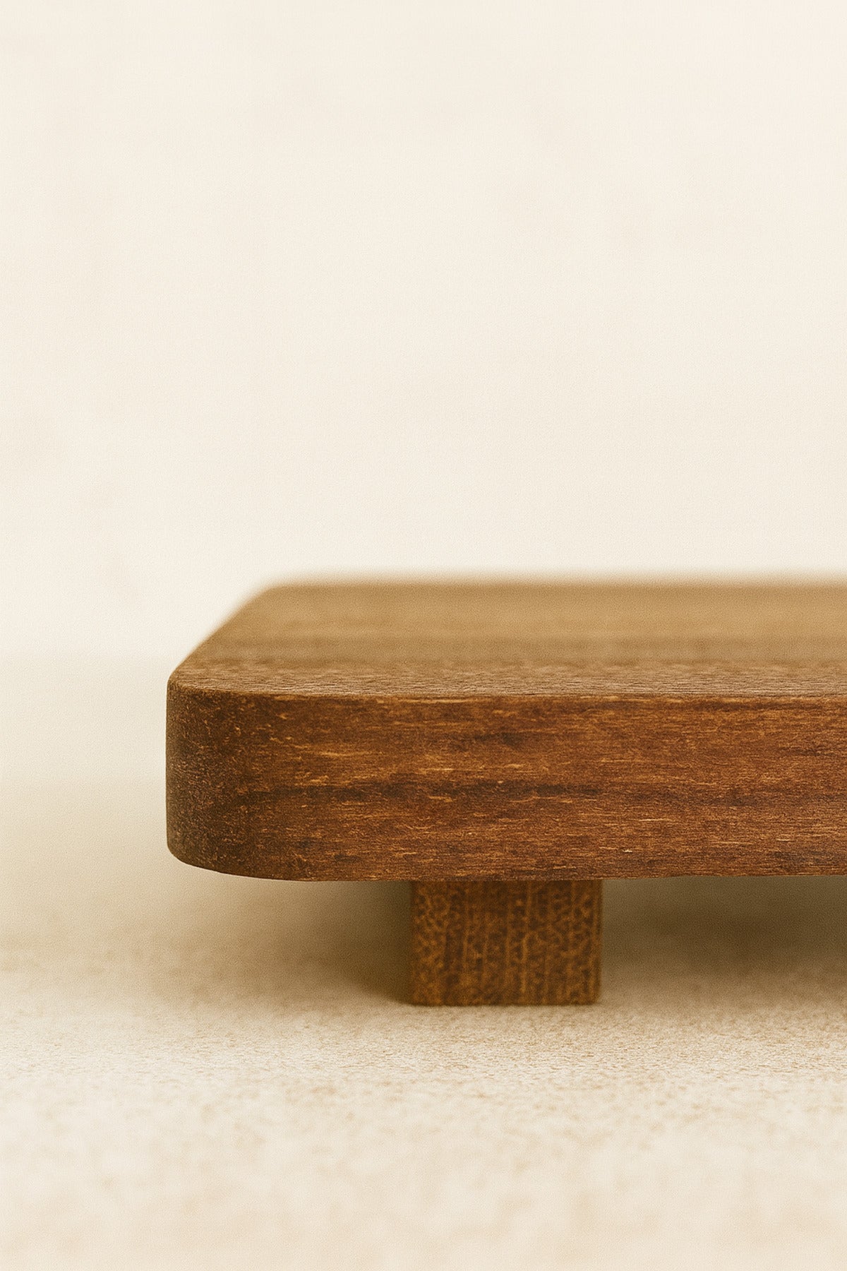 Doğal Iroko Ahşap Sunum ve Yağdanlık Altlığı / Stand – 30x16x3 cm