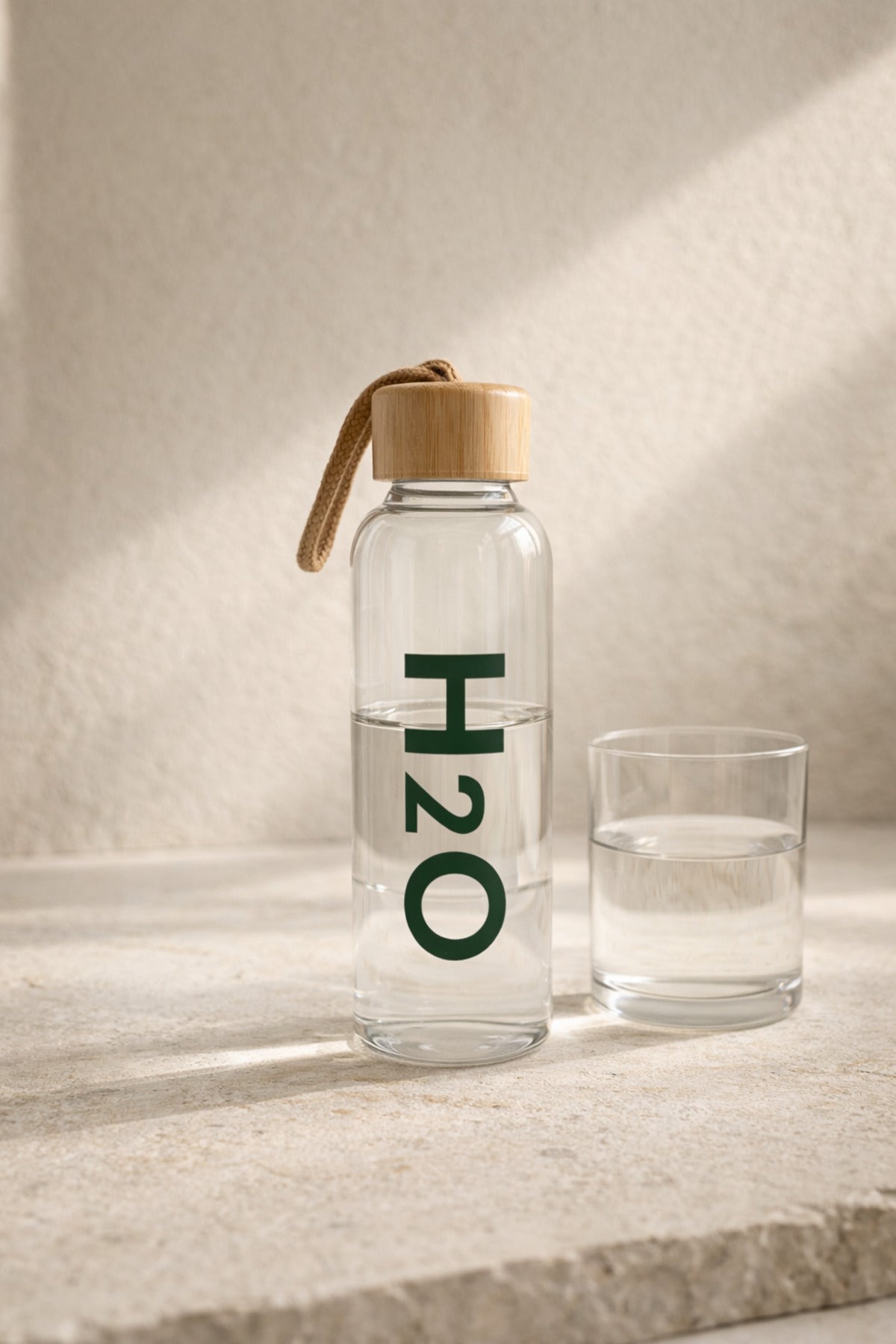 H2O Pure Glass Borosilikat Cam Matara | Vakum Kapak | Keten Torbalı | 600 ml