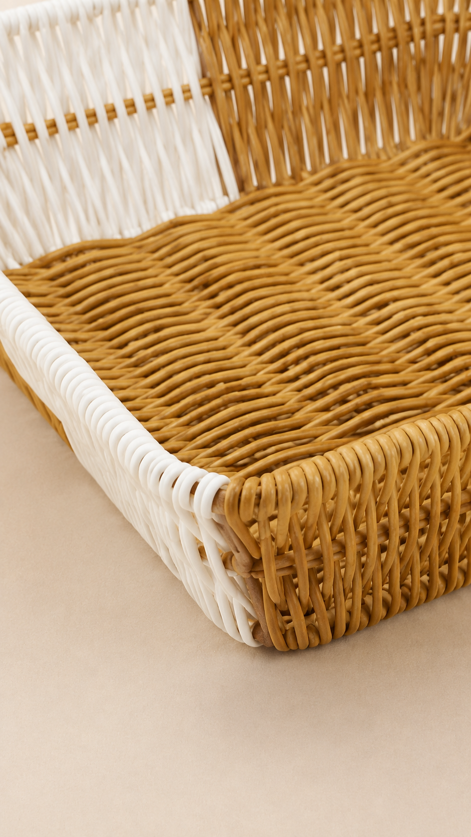 Kare Çift Renkli Rattan Sepet