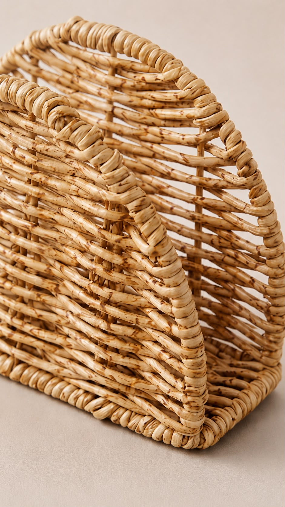 Alora Oval Rattan Peçetelik
